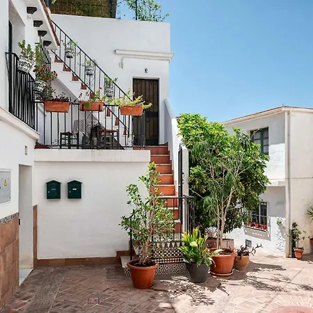 Apartament Tradicional De 2 Camas Dobles *